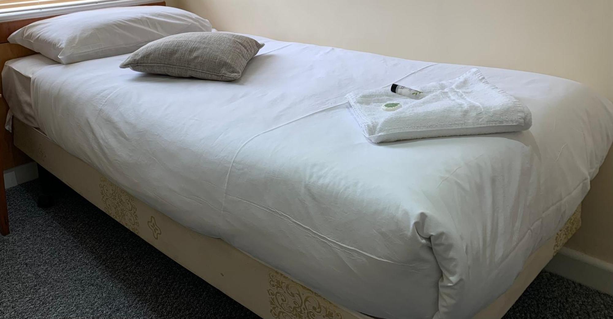 Sterling Lodge Hotel อีสต์บอร์น ภายนอก รูปภาพ