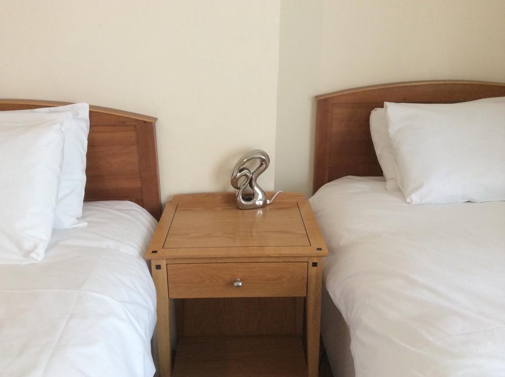 Sterling Lodge Hotel อีสต์บอร์น ห้อง รูปภาพ